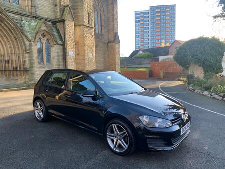 VOLKSWAGEN GOLF 1.6 TDI BlueMotion Tech S