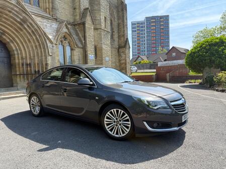 VAUXHALL INSIGNIA 2.0 CDTi ecoFLEX Tech Line