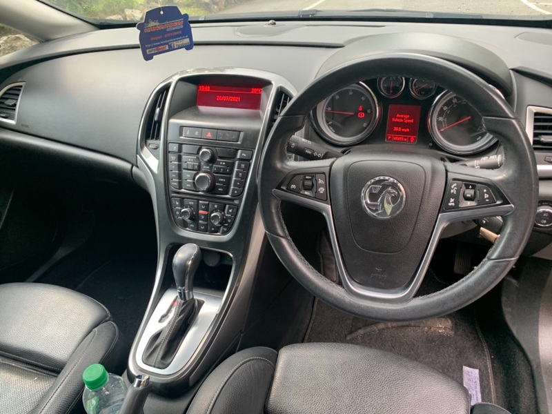 VAUXHALL ASTRA