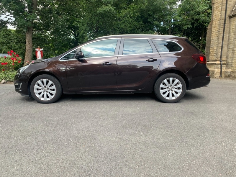 VAUXHALL ASTRA