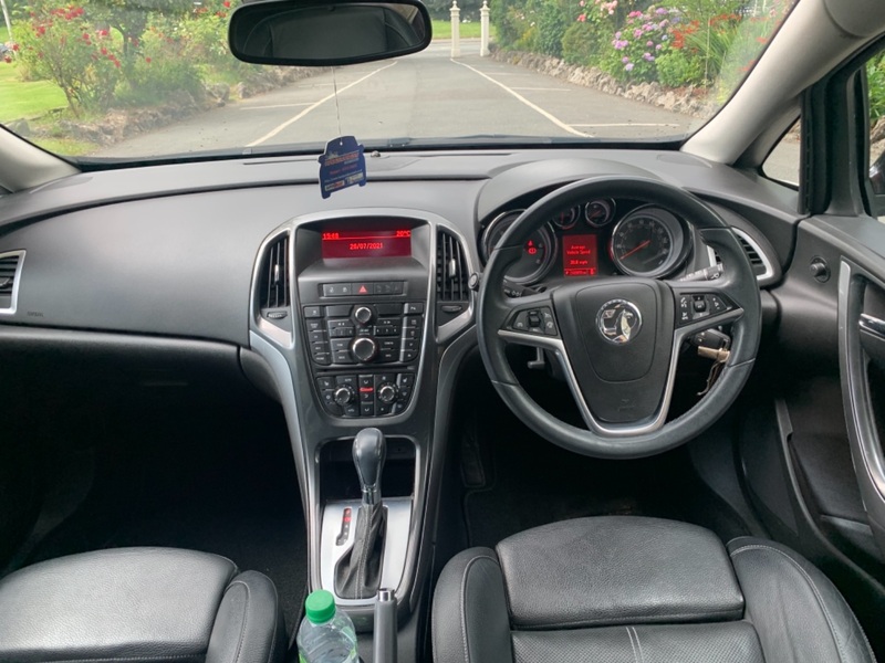 VAUXHALL ASTRA