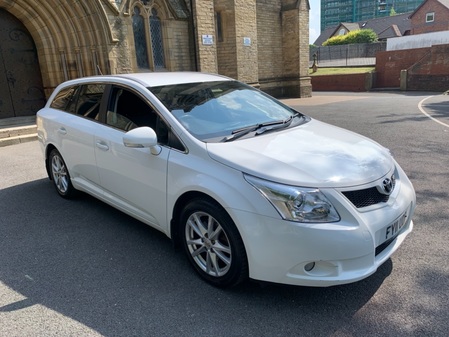 TOYOTA AVENSIS D-4D TR