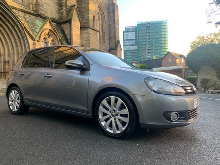 VOLKSWAGEN GOLF SE TDI DSG