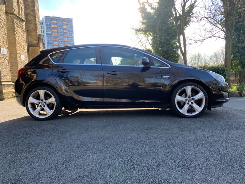 VAUXHALL ASTRA
