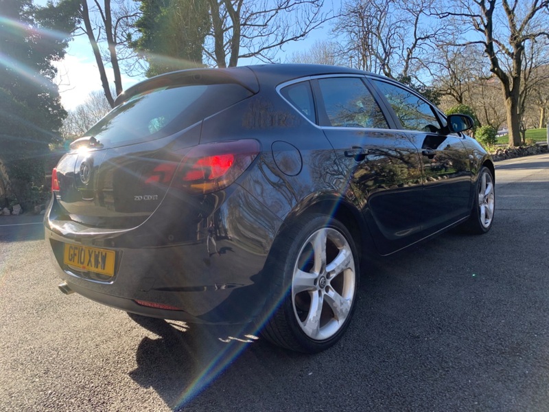 VAUXHALL ASTRA