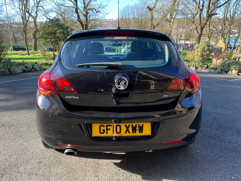 VAUXHALL ASTRA