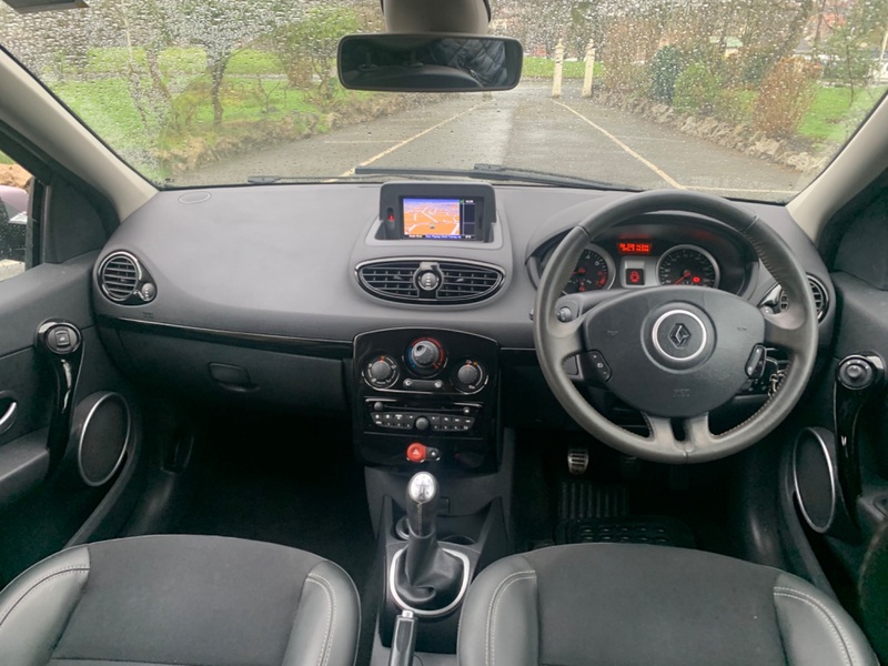 RENAULT CLIO