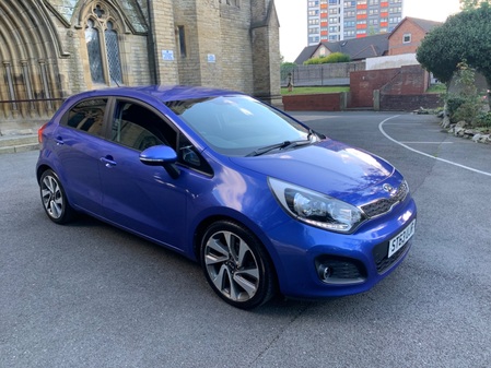 KIA RIO 1.4  3