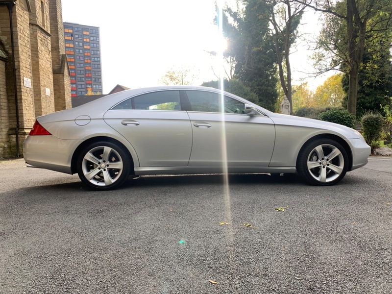 MERCEDES-BENZ CLS