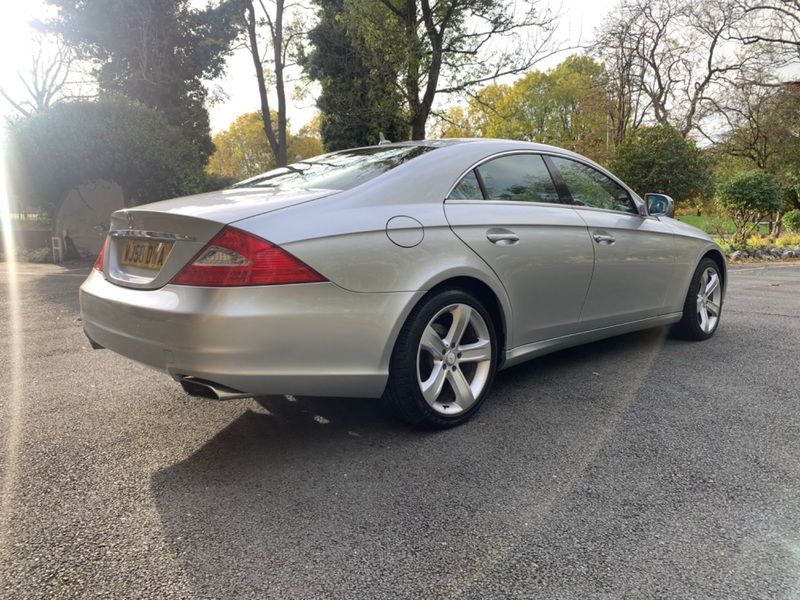 MERCEDES-BENZ CLS