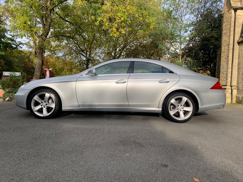 MERCEDES-BENZ CLS