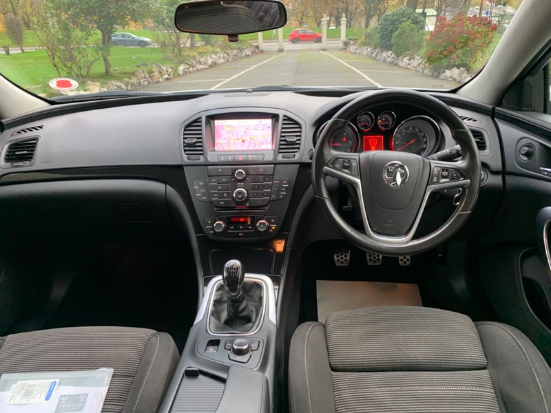 VAUXHALL INSIGNIA