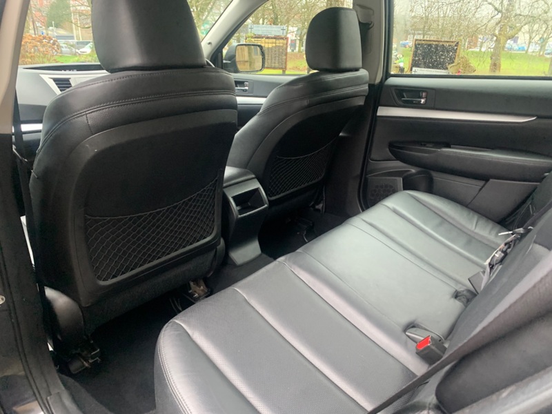 SUBARU OUTBACK