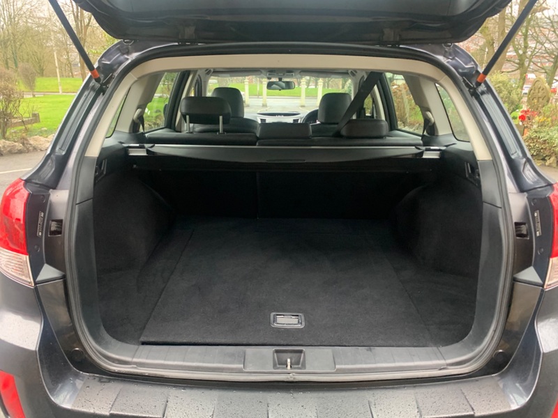SUBARU OUTBACK