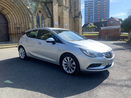 VAUXHALL ASTRA 1.4 i Turbo Design